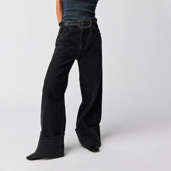 We The Free FINAL COUNTDOWN LOW RISE CUFFED BOYFRIEND JEANS - Picture 1 of 6